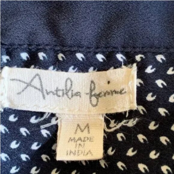 Antilia Femme Navy Blue Print Roll Tab Sleeves Top Size Medium - Picture 5 of 6